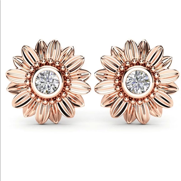 New Sunflower Silver Zircon Stud Earrings - Picture 4 of 6